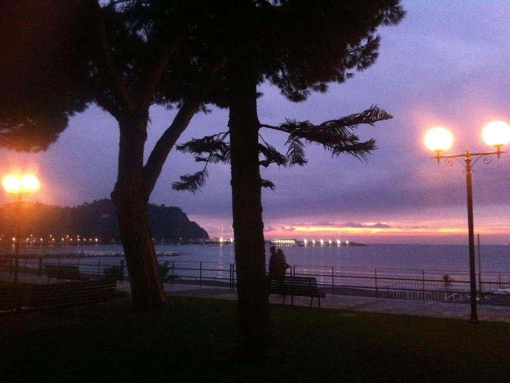 Ferienwohnung Vedi O' Mare Quant'E Bello Sestri Levante Exterior foto